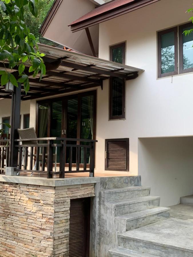 บ้านธานี Choeng Mon Exterior photo