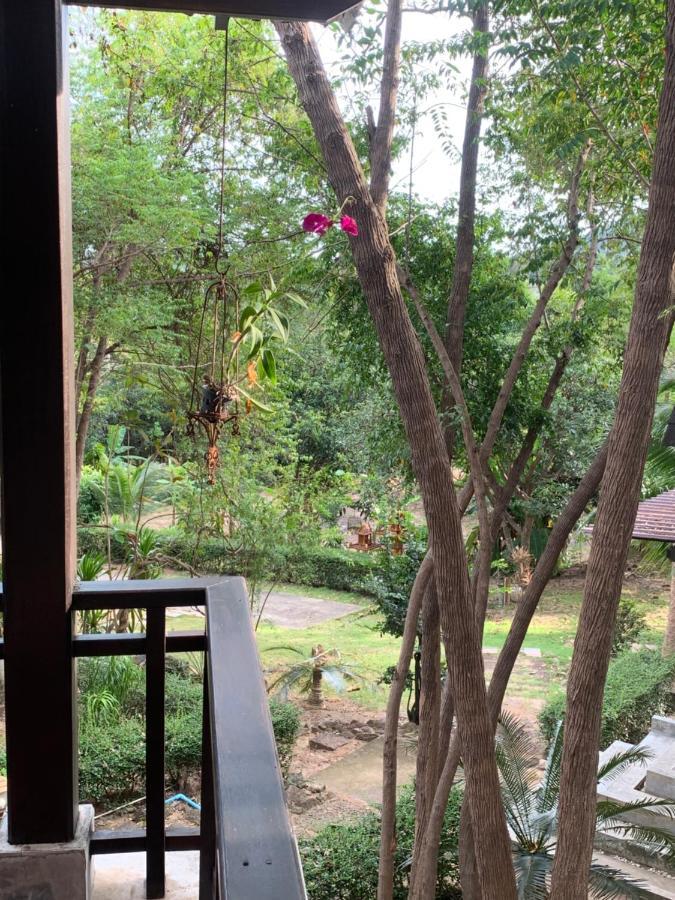 บ้านธานี Choeng Mon Exterior photo